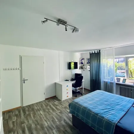 Beautiful And Comfortable Apartment Kwatera prywatna Monachium